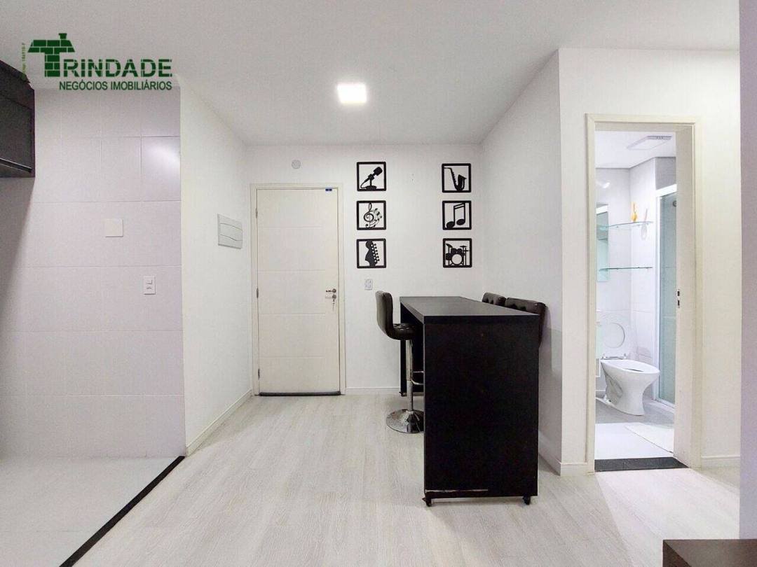Apartamento com 2 dormitórios à venda, 43 m² por R$ 325.000,00 - Granja Viana - Cotia/SP