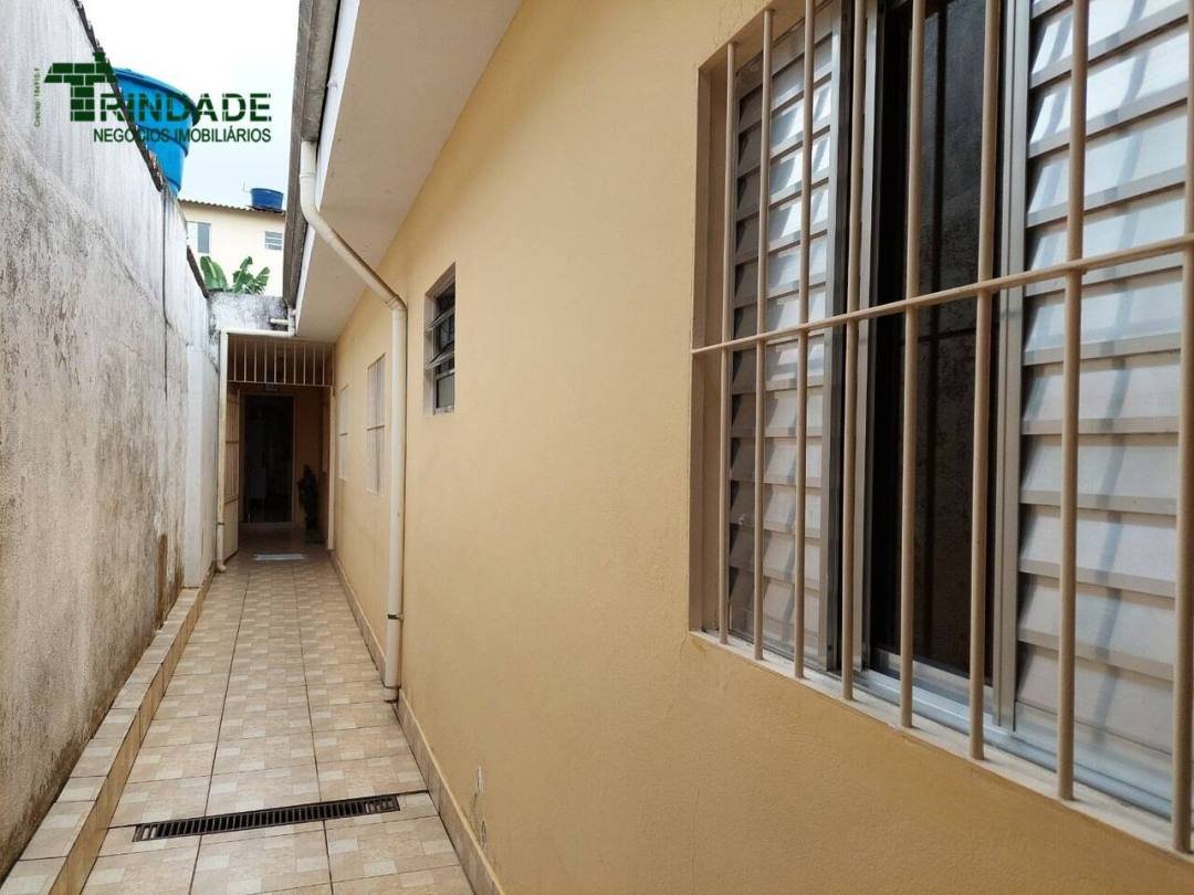 Casa com 3 dormitórios à venda, 240 m² por R$ 420.000,00 - Jardim Leonor - Cotia/SP — foto 4 de 15