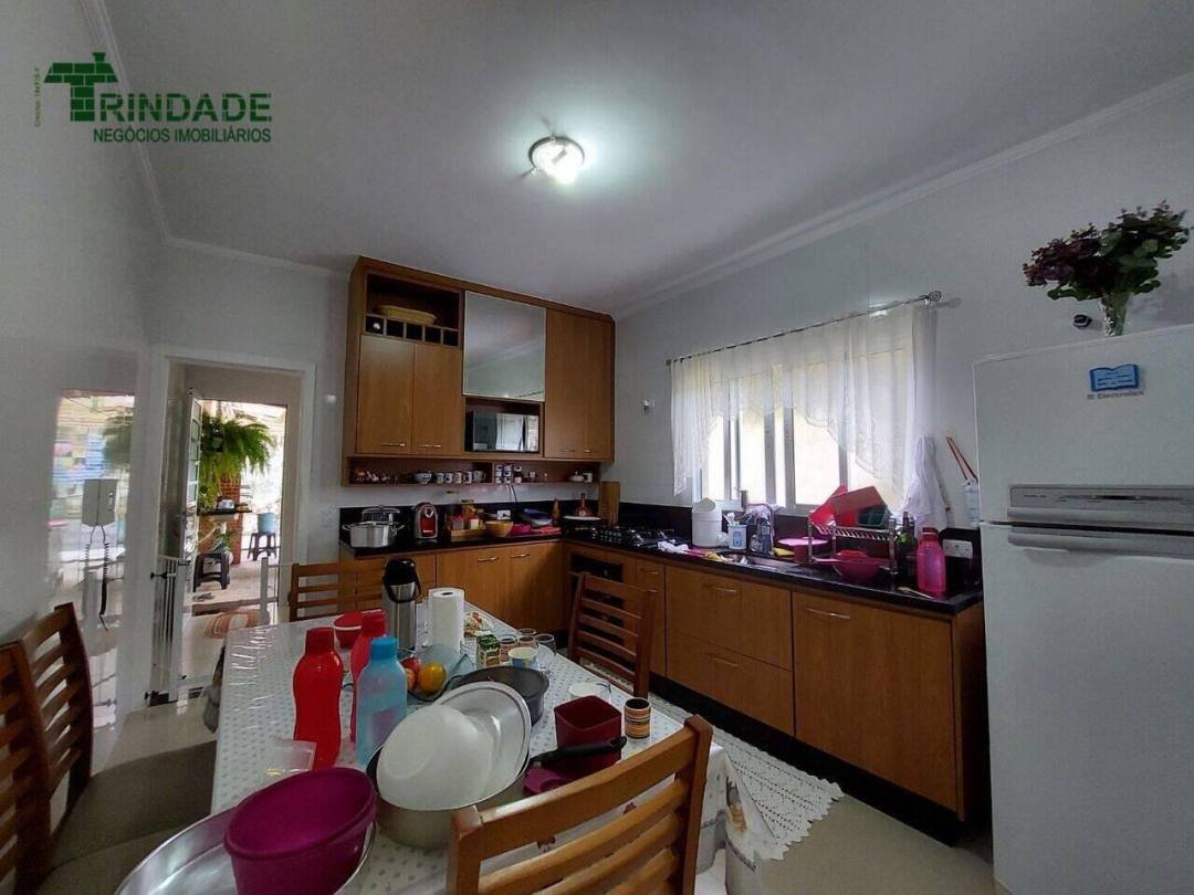 Casa com 3 dormitórios à venda, 170 m² por R$ 530.000,00 - Jardim Petrópolis - Cotia/SP — foto 11 de 15