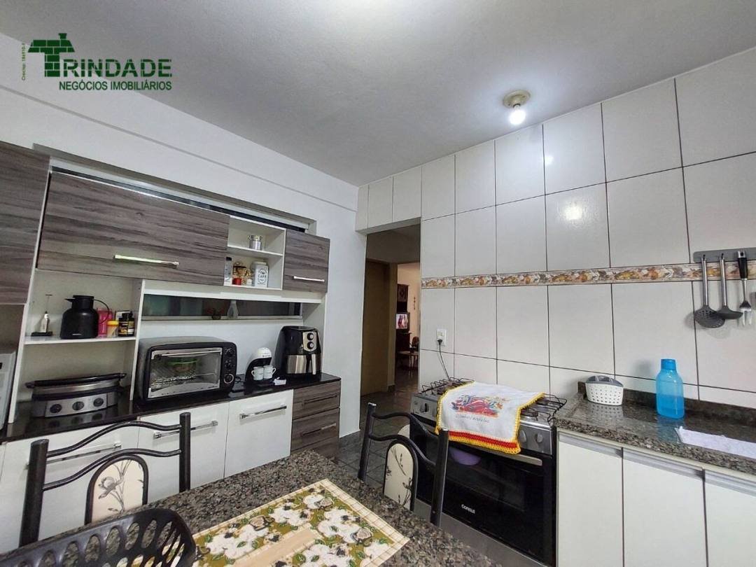Casa com 5 dormitórios à venda, 244 m² por R$ 700.000,00 - Centro (Cotia) - Cotia/SP — foto 27 de 31