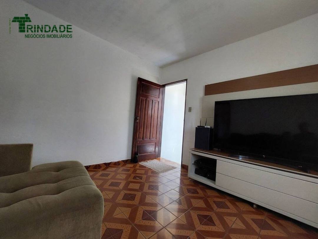 Casa com 7 dormitórios à venda, 268 m² por R$ 700.000,00 - Jardim Leonor - Cotia/SP — foto 11 de 44