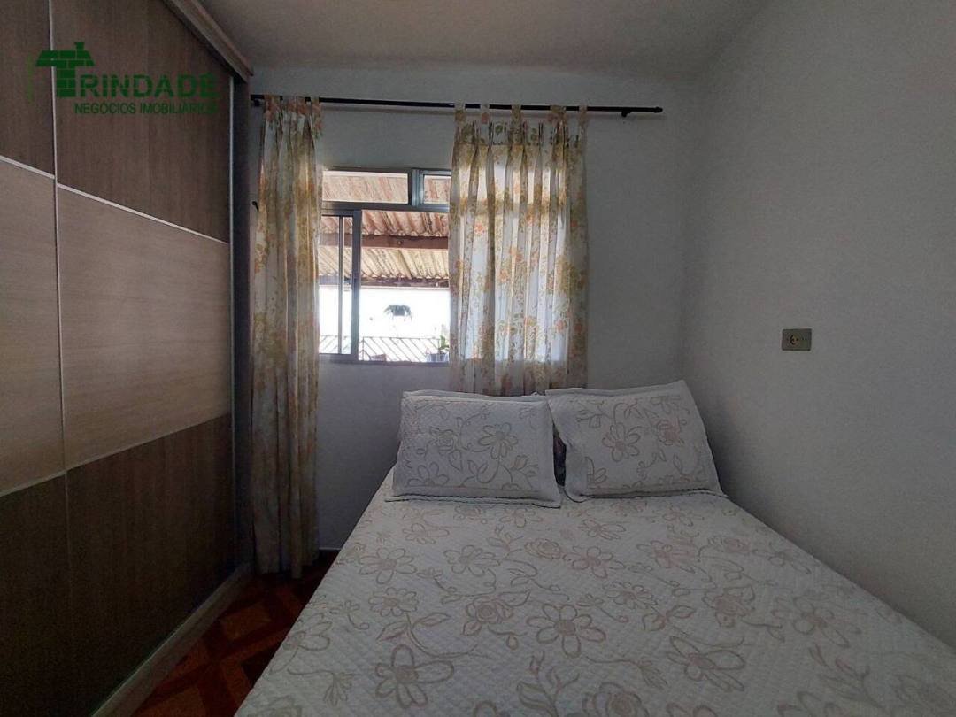 Casa com 7 dormitórios à venda, 268 m² por R$ 700.000,00 - Jardim Leonor - Cotia/SP — foto 16 de 44
