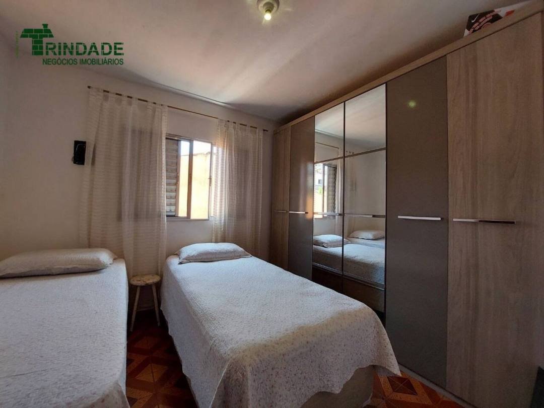 Casa com 7 dormitórios à venda, 268 m² por R$ 700.000,00 - Jardim Leonor - Cotia/SP — foto 19 de 44