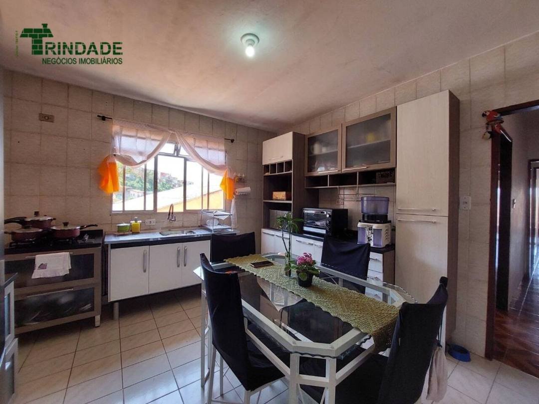 Casa com 7 dormitórios à venda, 268 m² por R$ 700.000,00 - Jardim Leonor - Cotia/SP — foto 25 de 44
