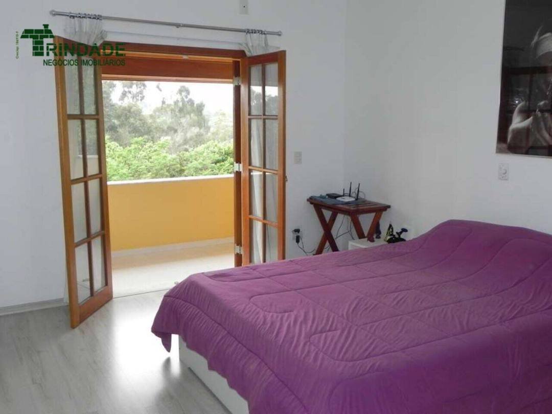 Casa com 5 dormitórios, 890 m² - venda por R$ 2.750.000,00 ou aluguel por R$ 19.660,00/mês - GRANJA VIANA – FAZENDINHA - Carapicuíba/SP — foto 17 de 49