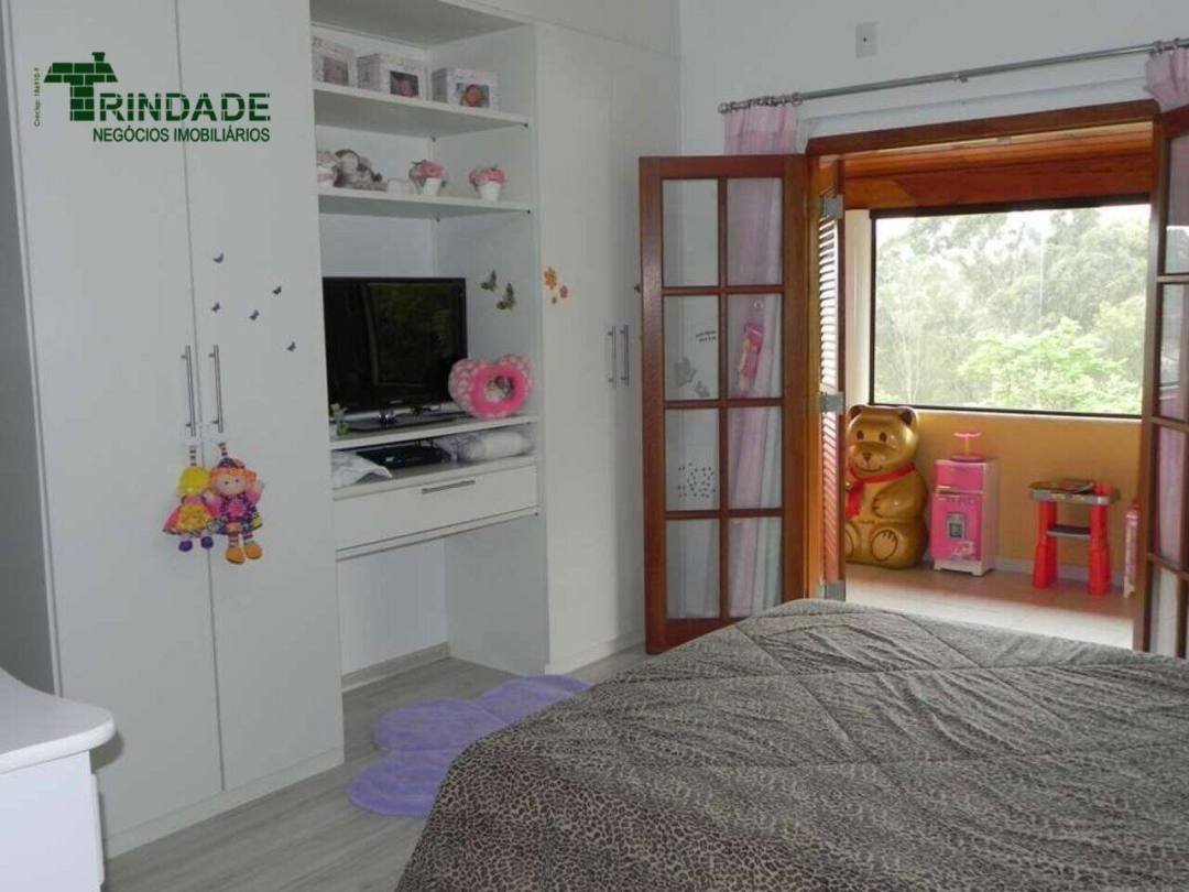 Casa com 5 dormitórios, 890 m² - venda por R$ 2.750.000,00 ou aluguel por R$ 19.660,00/mês - GRANJA VIANA – FAZENDINHA - Carapicuíba/SP — foto 19 de 49