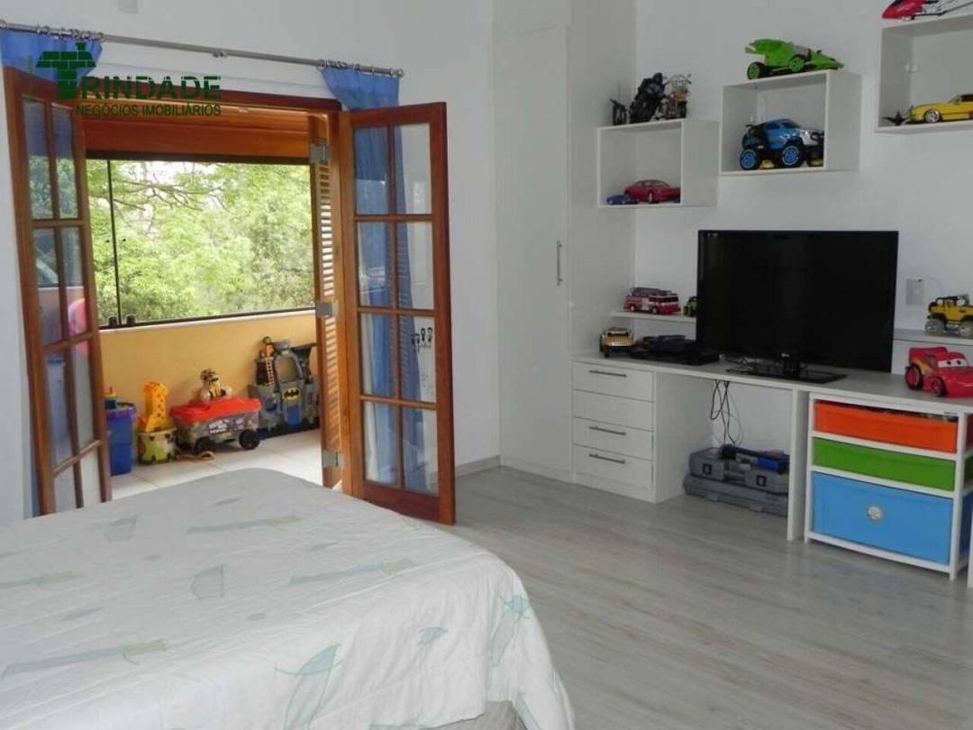 Casa com 5 dormitórios, 890 m² - venda por R$ 2.750.000,00 ou aluguel por R$ 19.660,00/mês - GRANJA VIANA – FAZENDINHA - Carapicuíba/SP — foto 20 de 49
