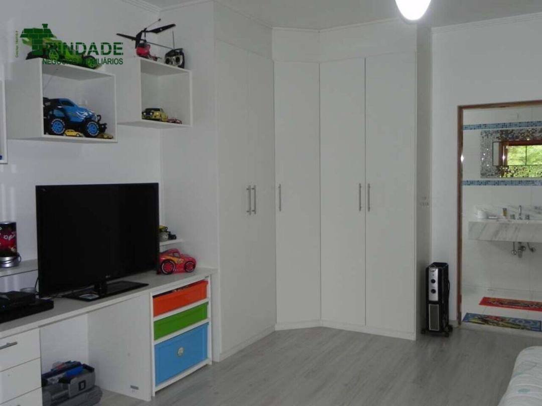 Casa com 5 dormitórios, 890 m² - venda por R$ 2.750.000,00 ou aluguel por R$ 19.660,00/mês - GRANJA VIANA – FAZENDINHA - Carapicuíba/SP — foto 21 de 49