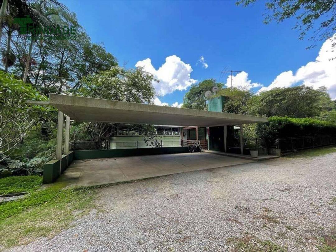 Casa com 3 dormitórios à venda, 380 m² por R$ 2.700.000,00 - Granja Viana - Carapicuíba/SP