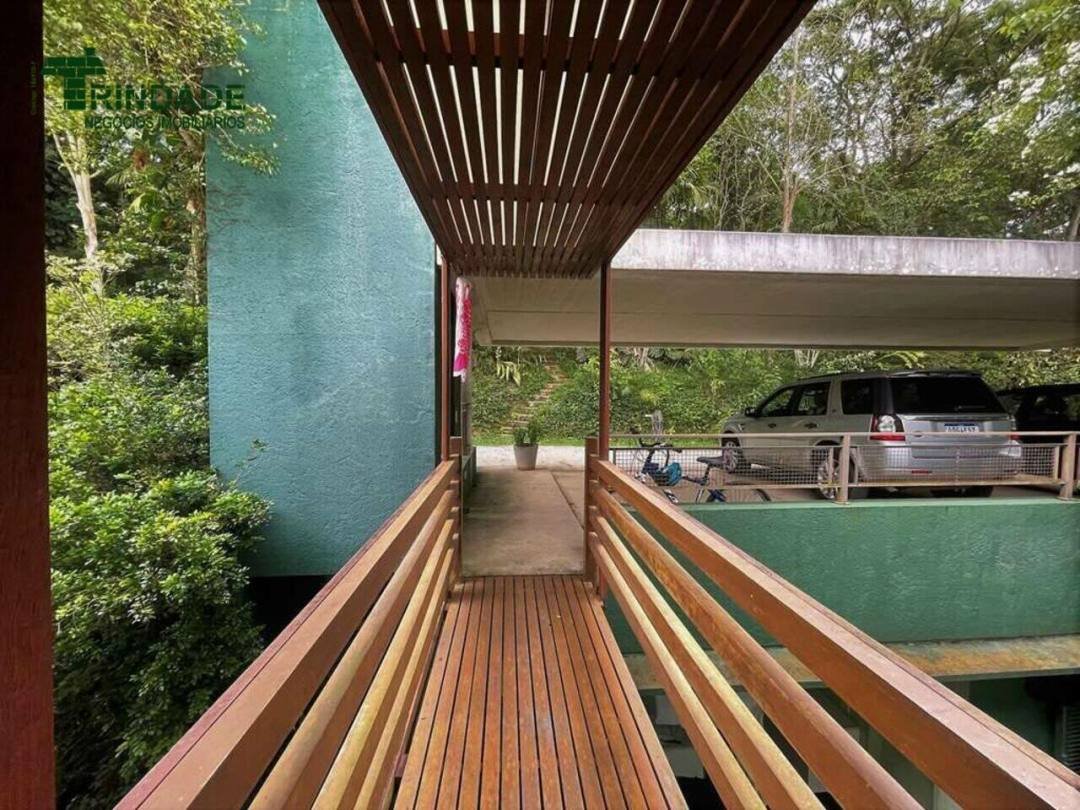 Casa com 3 dormitórios à venda, 380 m² por R$ 2.700.000,00 - Granja Viana - Carapicuíba/SP — foto 11 de 15