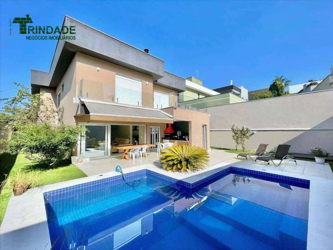 Casa com 4 dormitórios à venda, 315 m² por R$ 2.800.000,00 - Granja Viana - Cotia/SP
