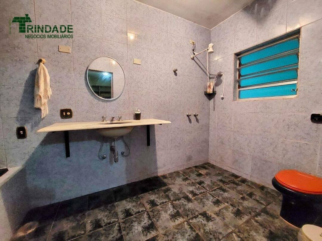 Casa com 3 dormitórios à venda, 211 m² por R$ 590.000,00 - Centro (Cotia) - Cotia/SP — foto 25 de 38