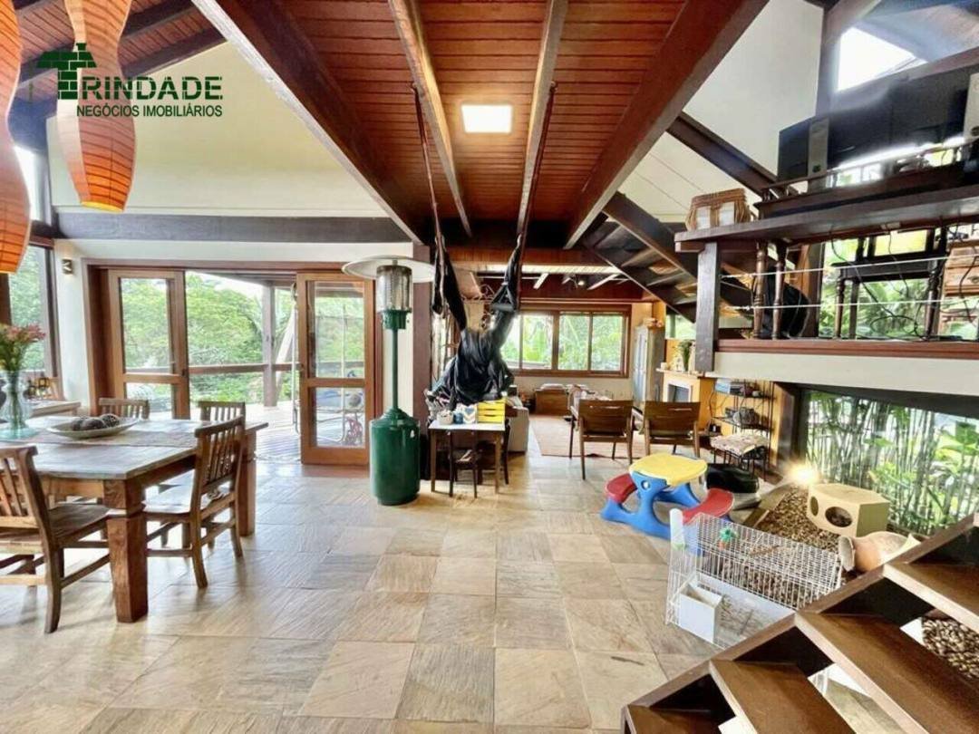Casa com 3 dormitórios à venda, 282 m² por R$ 2.250.000,00 - Granja Viana - Carapicuíba/SP — foto 13 de 55