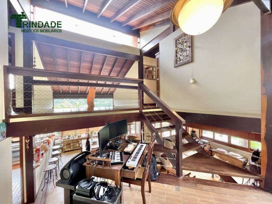 Casa com 3 dormitórios à venda, 282 m² por R$ 2.250.000,00 - Granja Viana - Carapicuíba/SP — foto 30 de 55