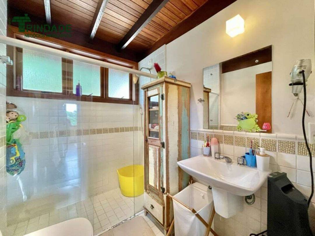 Casa com 3 dormitórios à venda, 282 m² por R$ 2.250.000,00 - Granja Viana - Carapicuíba/SP — foto 46 de 55