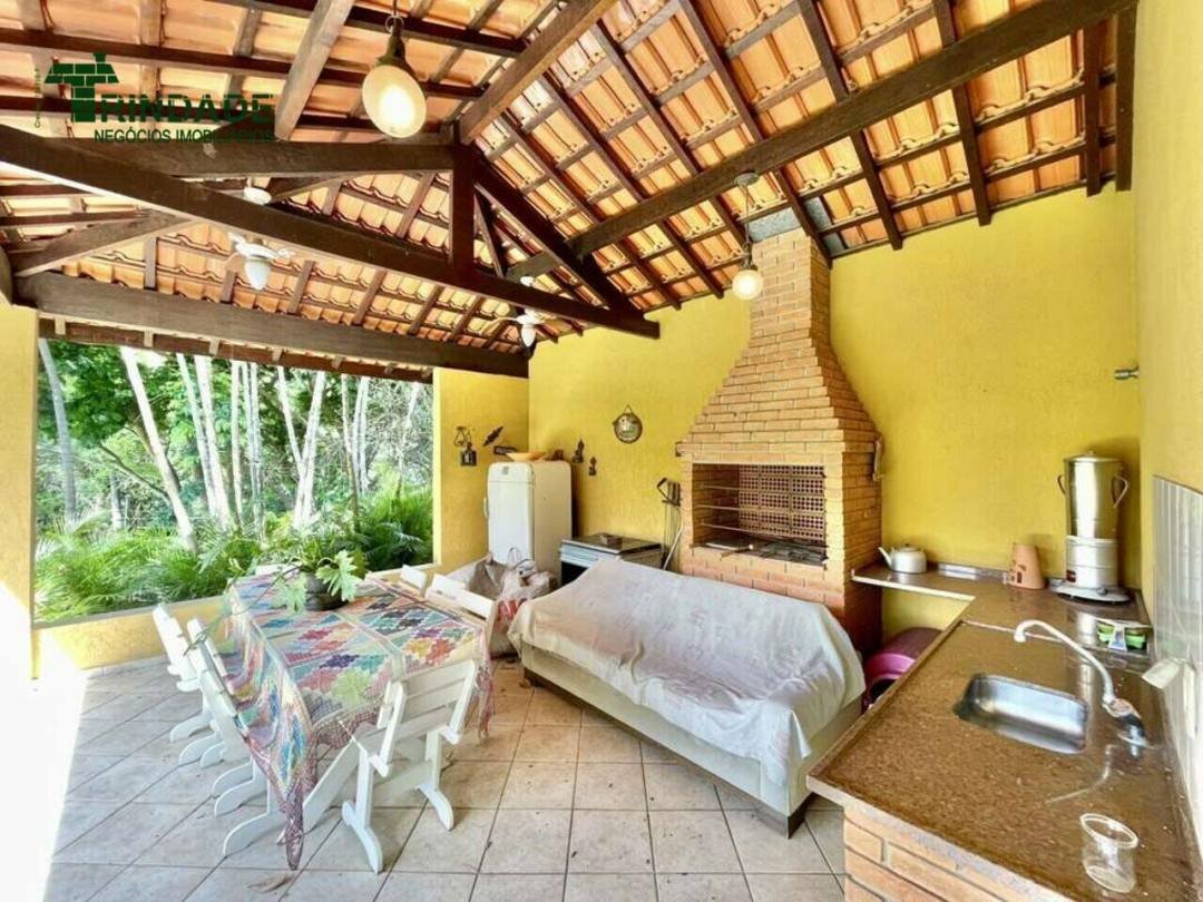 Casa com 4 dormitórios à venda, 336 m² por R$ 1.500.000,00 - Granja Viana - Carapicuíba/SP — foto 5 de 51