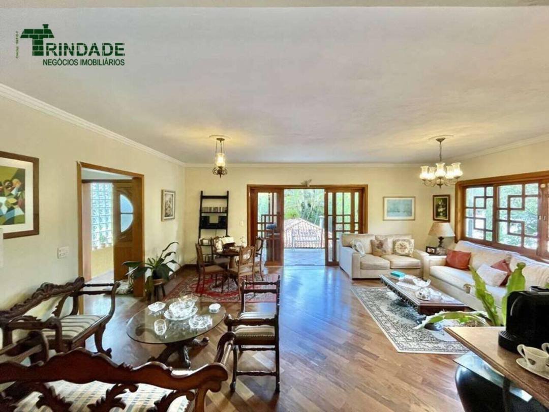 Casa com 4 dormitórios à venda, 336 m² por R$ 1.500.000,00 - Granja Viana - Carapicuíba/SP — foto 10 de 51
