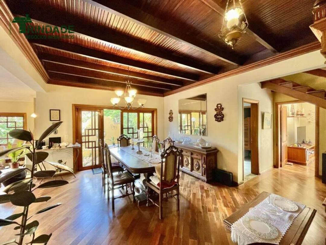 Casa com 4 dormitórios à venda, 336 m² por R$ 1.500.000,00 - Granja Viana - Carapicuíba/SP — foto 15 de 51