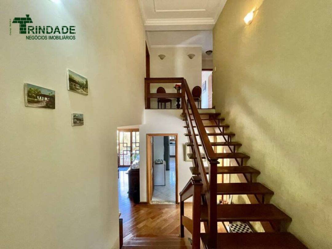 Casa com 4 dormitórios à venda, 336 m² por R$ 1.500.000,00 - Granja Viana - Carapicuíba/SP — foto 25 de 51