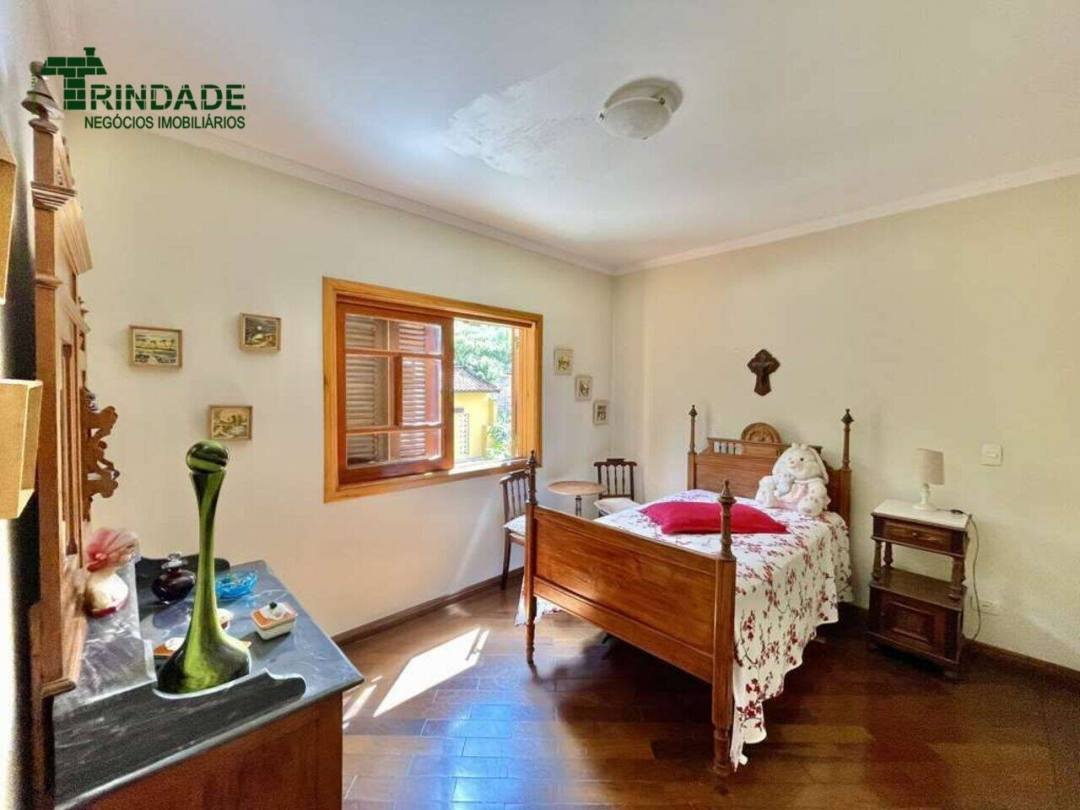 Casa com 4 dormitórios à venda, 336 m² por R$ 1.500.000,00 - Granja Viana - Carapicuíba/SP — foto 33 de 51
