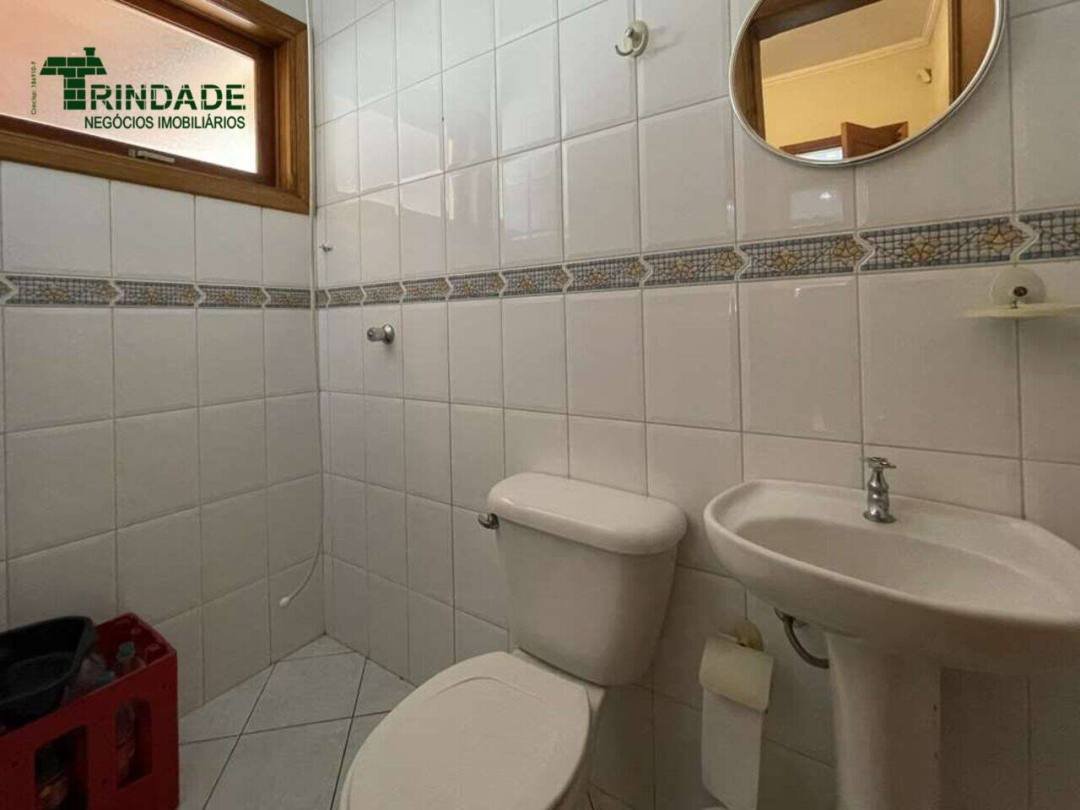 Casa com 4 dormitórios à venda, 336 m² por R$ 1.500.000,00 - Granja Viana - Carapicuíba/SP — foto 42 de 51
