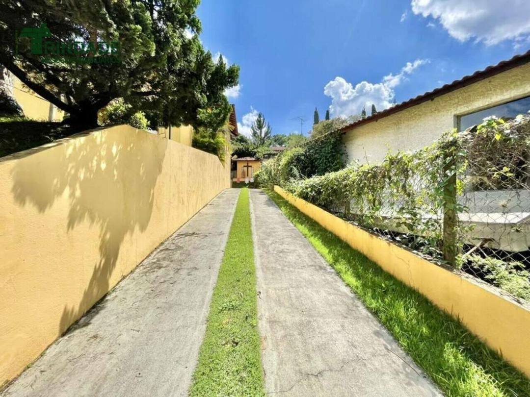 Casa com 4 dormitórios à venda, 336 m² por R$ 1.500.000,00 - Granja Viana - Carapicuíba/SP — foto 43 de 51