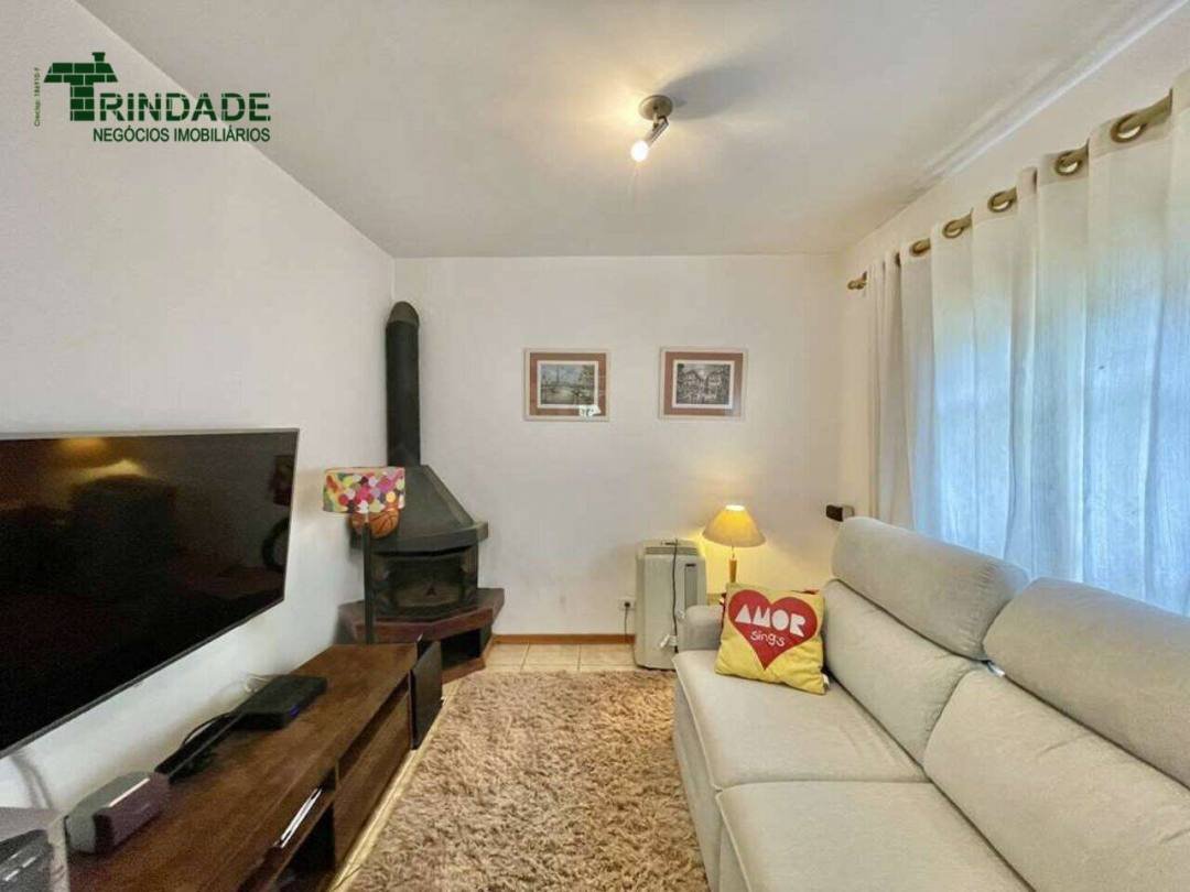 Casa com 3 dormitórios à venda, 319 m² por R$ 1.580.000,00 - Granja Viana - Embu das Artes/SP — foto 13 de 15