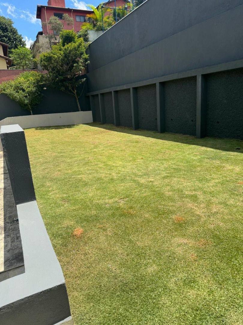Casa com 3 dormitórios à venda, 340 m² por R$ 2.190.000,00 - Granja Viana - Embu das Artes/SP — foto 4 de 52