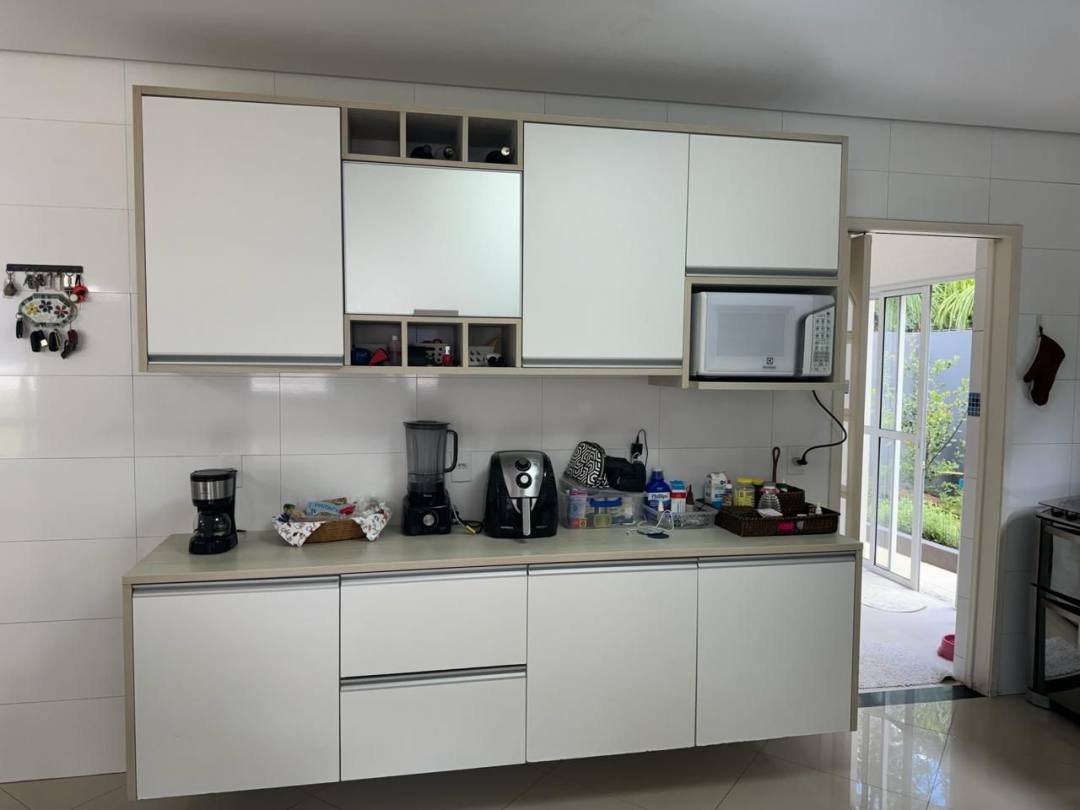 Casa com 3 dormitórios à venda, 340 m² por R$ 2.190.000,00 - Granja Viana - Embu das Artes/SP — foto 19 de 52