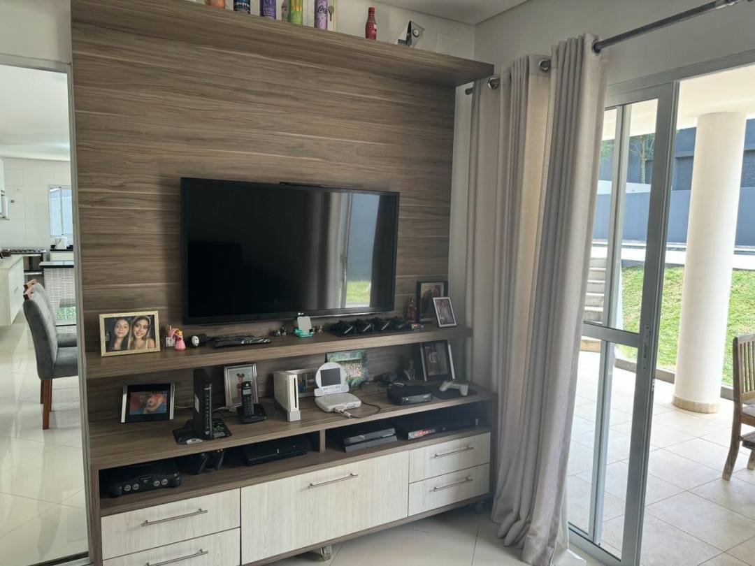 Casa com 3 dormitórios à venda, 340 m² por R$ 2.190.000,00 - Granja Viana - Embu das Artes/SP — foto 23 de 52