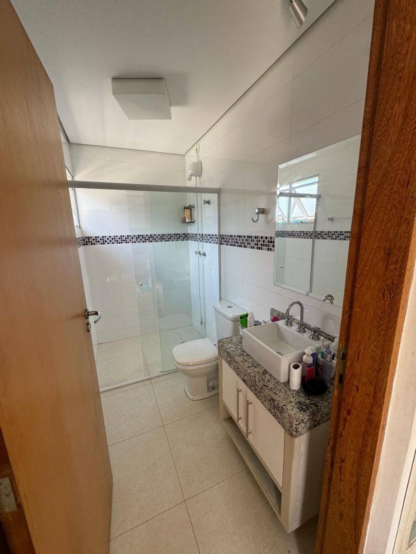 Casa com 3 dormitórios à venda, 340 m² por R$ 2.190.000,00 - Granja Viana - Embu das Artes/SP — foto 50 de 52