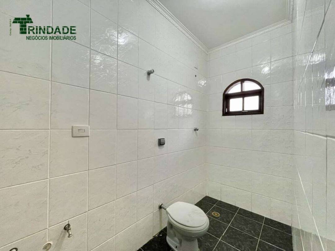 Casa com 3 dormitórios à venda, 230 m² por R$ 1.490.000,00 - Granja Viana - Cotia/SP — foto 32 de 48