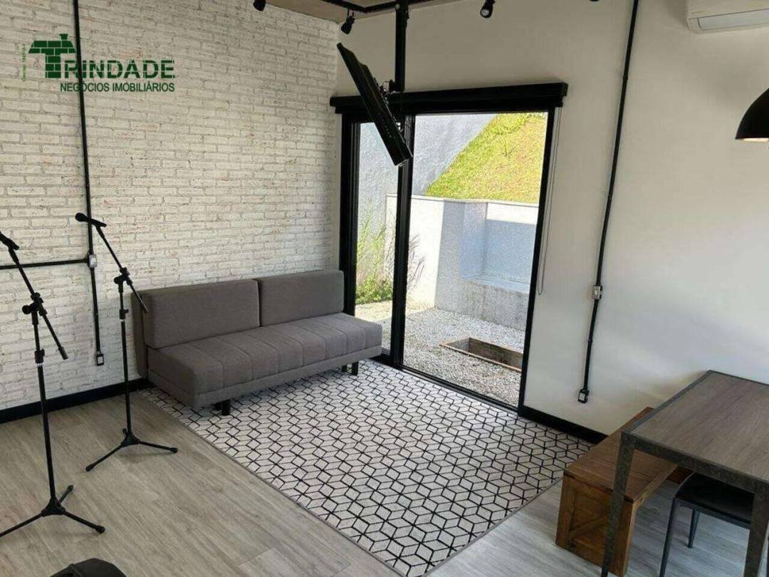 Casa com 3 dormitórios à venda, 270 m² por R$ 1.990.000,00 - Granja Viana - Jandira/SP — foto 16 de 48