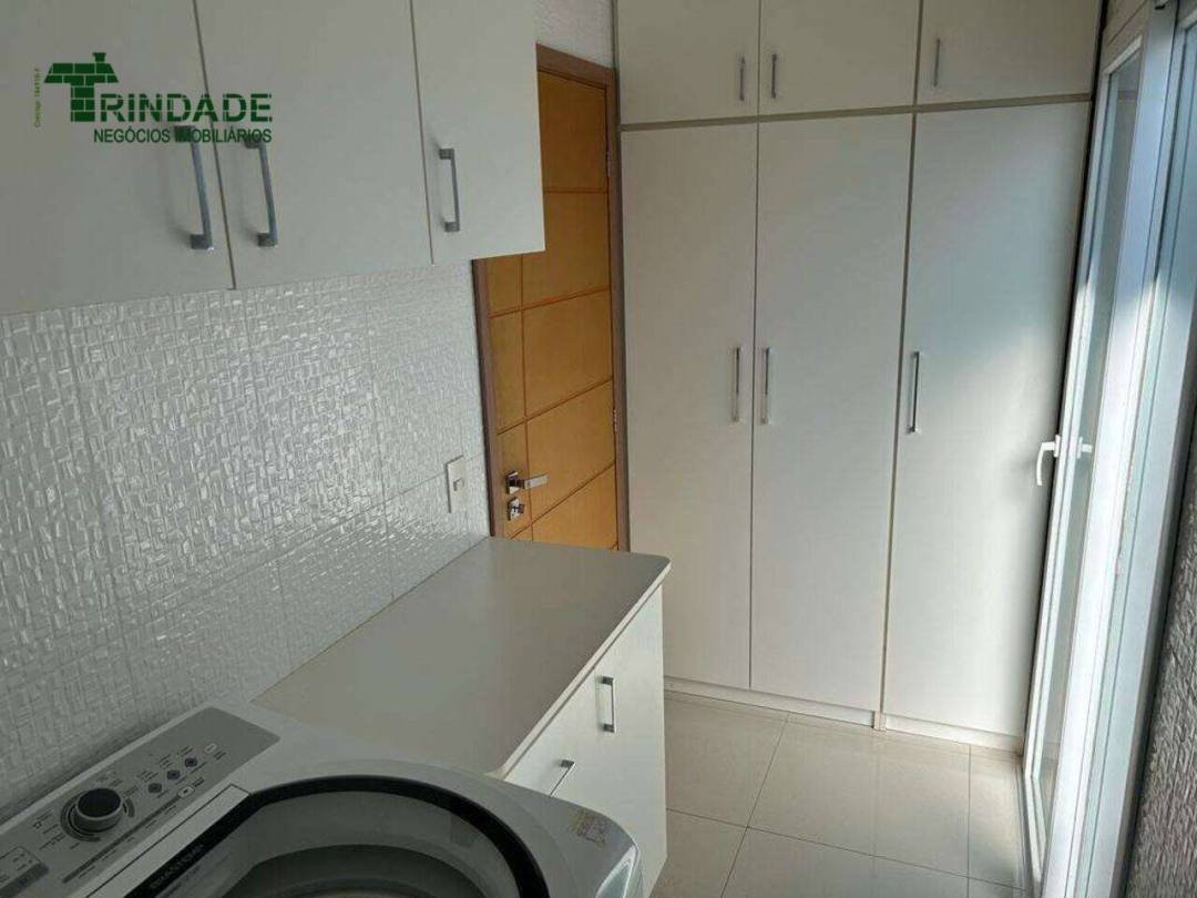 Casa com 3 dormitórios à venda, 270 m² por R$ 1.990.000,00 - Granja Viana - Jandira/SP — foto 31 de 48