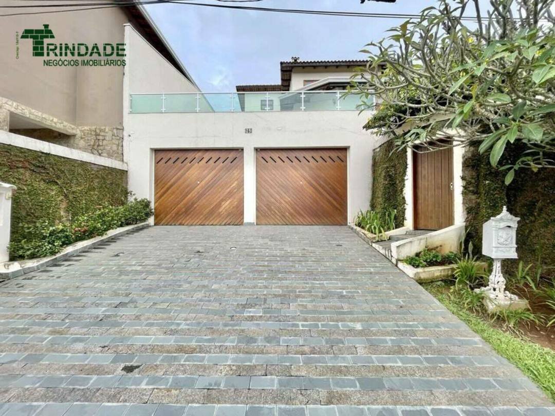 Casa com 4 dormitórios à venda, 356 m² por R$ 1.600.000,00 - Granja Viana - Carapicuíba/SP — foto 3 de 52