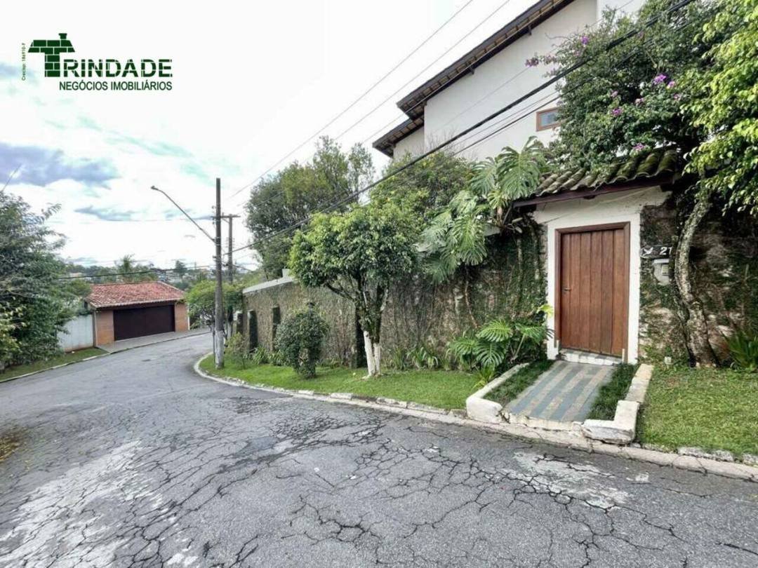 Casa com 4 dormitórios à venda, 356 m² por R$ 1.600.000,00 - Granja Viana - Carapicuíba/SP — foto 5 de 52