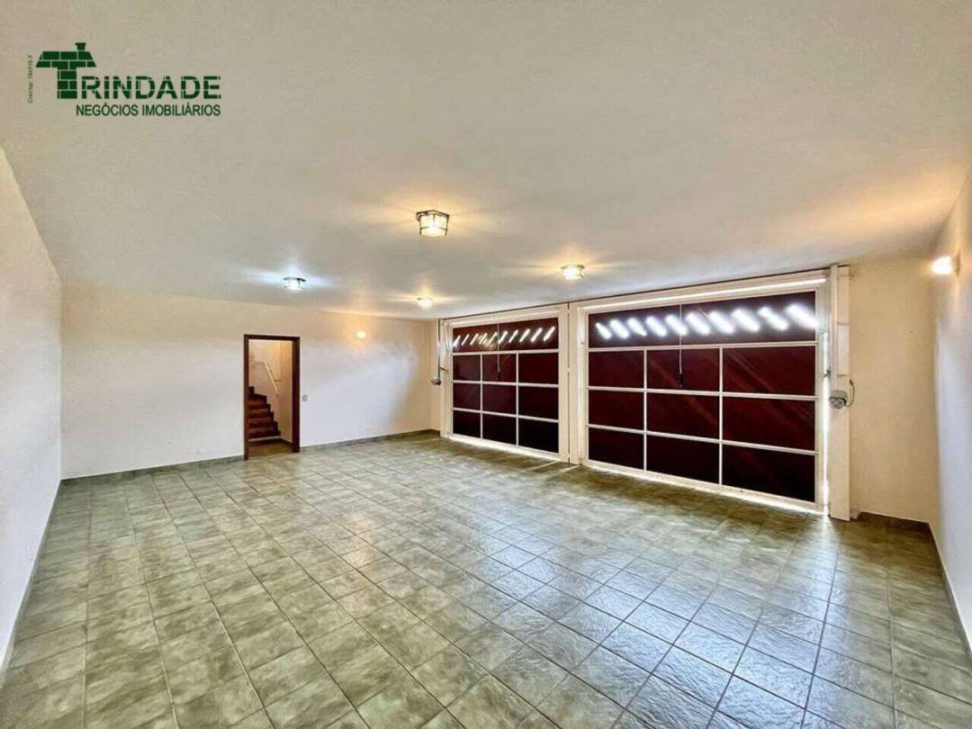 Casa com 4 dormitórios à venda, 356 m² por R$ 1.600.000,00 - Granja Viana - Carapicuíba/SP — foto 10 de 52