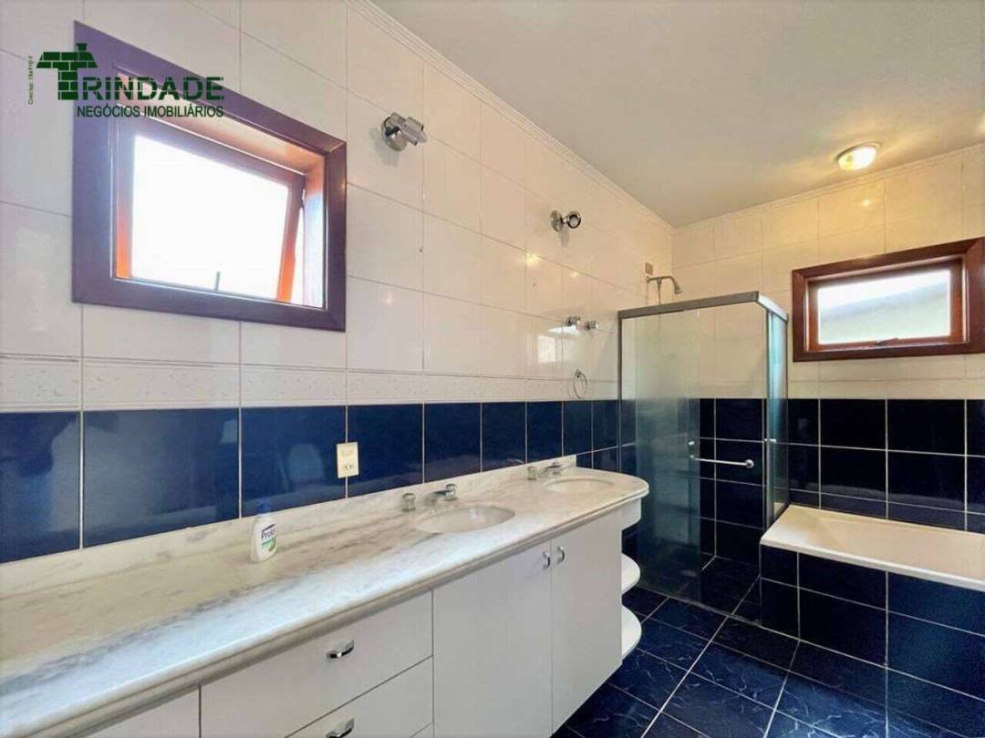 Casa com 4 dormitórios à venda, 356 m² por R$ 1.600.000,00 - Granja Viana - Carapicuíba/SP — foto 38 de 52