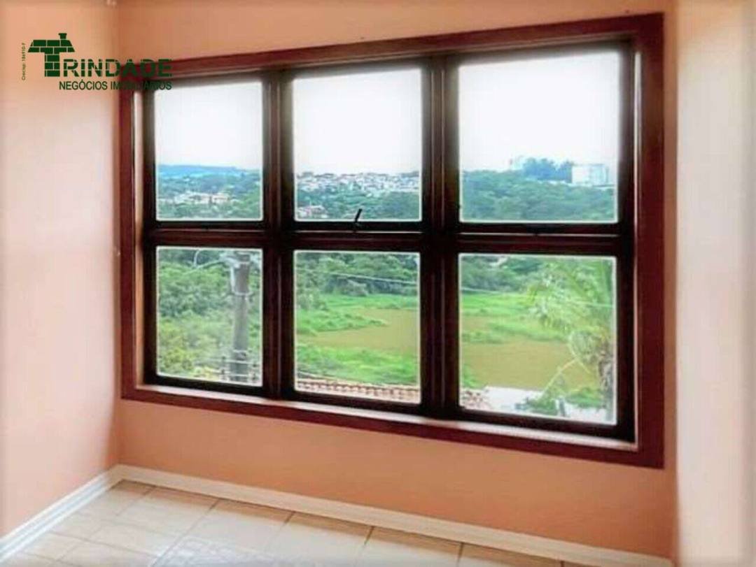Casa com 4 dormitórios à venda, 356 m² por R$ 1.600.000,00 - Granja Viana - Carapicuíba/SP — foto 40 de 52