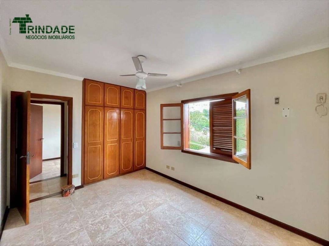 Casa com 4 dormitórios à venda, 356 m² por R$ 1.600.000,00 - Granja Viana - Carapicuíba/SP — foto 44 de 52
