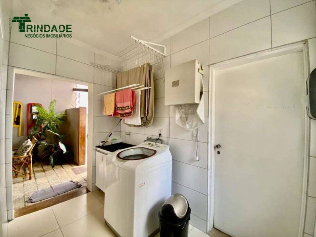 Casa com 4 dormitórios à venda, 312 m² por R$ 1.050.000,00 - Jardim Bolívia - Jandira/SP — foto 3 de 70
