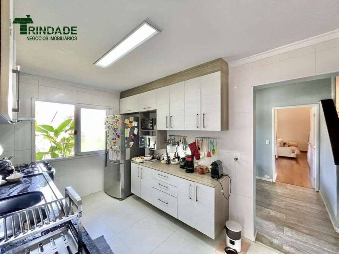 Casa com 4 dormitórios à venda, 282 m² por R$ 1.250.000,00 - Granja Viana - Cotia/SP — foto 26 de 67