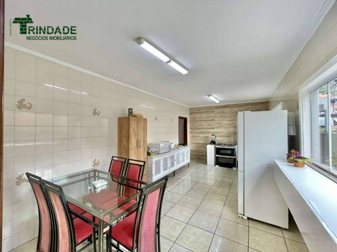 Casa com 4 dormitórios à venda, 350 m² por R$ 1.200.000,00 - Granja Viana - Cotia/SP — foto 12 de 57