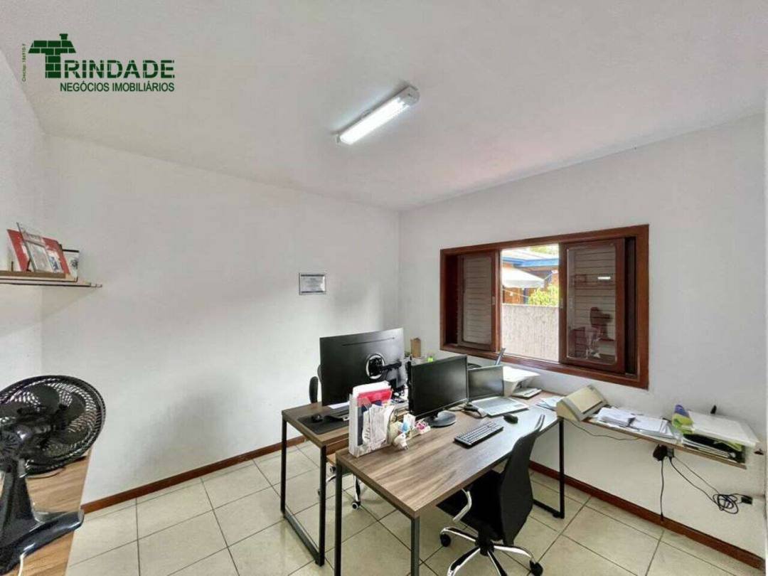 Casa com 4 dormitórios à venda, 350 m² por R$ 1.200.000,00 - Granja Viana - Cotia/SP — foto 18 de 57