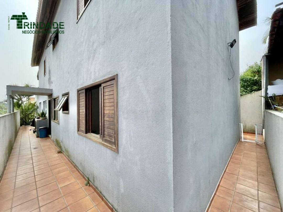 Casa com 4 dormitórios à venda, 350 m² por R$ 1.200.000,00 - Granja Viana - Cotia/SP — foto 47 de 57