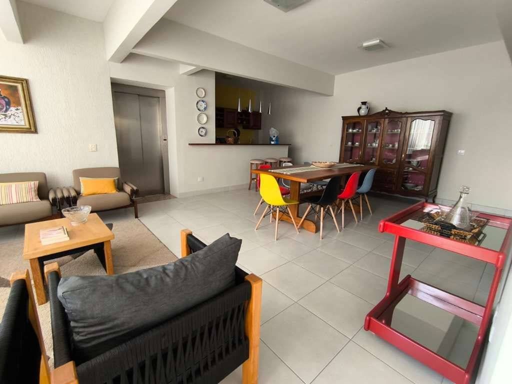 Casa com 3 dormitórios à venda, 451 m² por R$ 1.850.000,00 - Granja Viana - Cotia/SP — foto 21 de 75