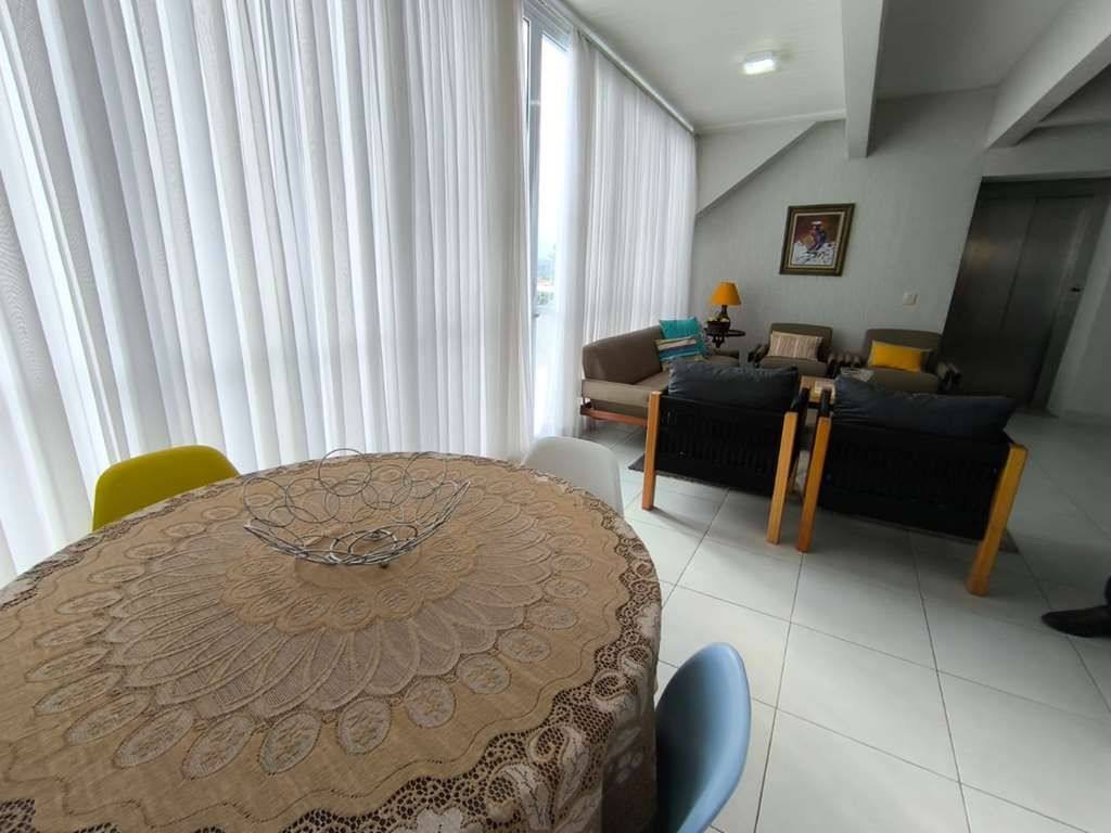 Casa com 3 dormitórios à venda, 451 m² por R$ 1.850.000,00 - Granja Viana - Cotia/SP — foto 22 de 75