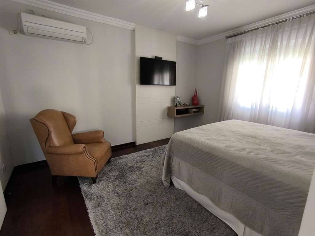 Casa com 3 dormitórios à venda, 451 m² por R$ 1.850.000,00 - Granja Viana - Cotia/SP — foto 42 de 75
