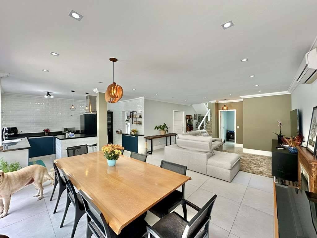 Casa com 3 dormitórios à venda, 404 m² por R$ 2.500.000,00 - Granja Viana - Jandira/SP — foto 14 de 65
