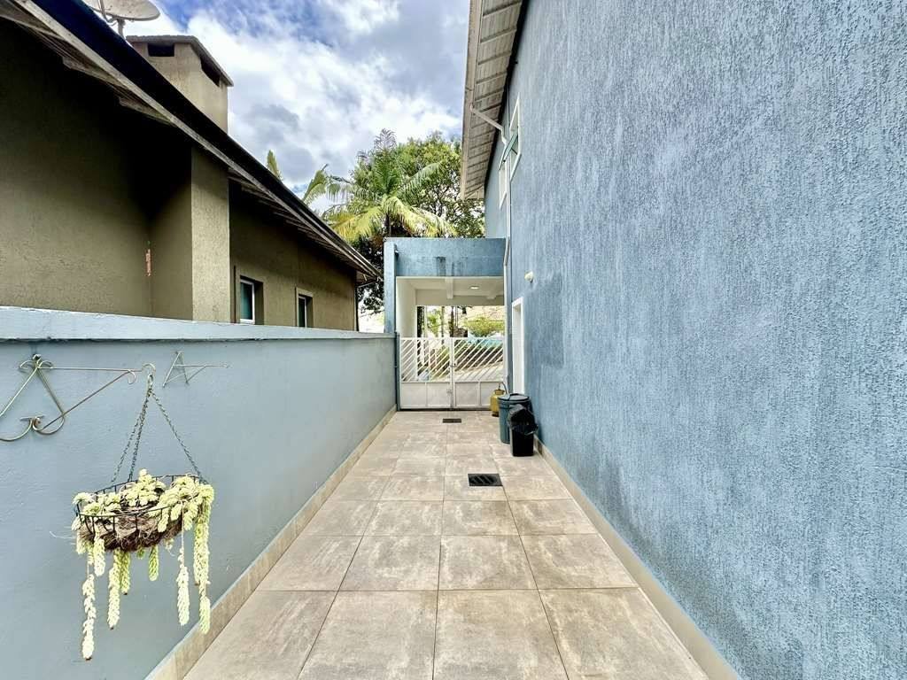 Casa com 3 dormitórios à venda, 404 m² por R$ 2.500.000,00 - Granja Viana - Jandira/SP — foto 19 de 65